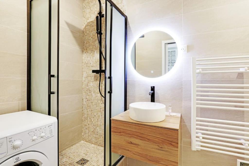 Charming Appartements For 4 People - Le Marais Paris Exterior foto